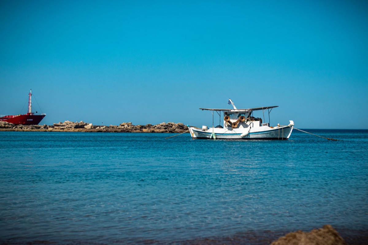 Barca al sole nei Bahama