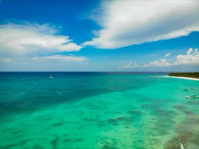 Bahamas: Gestione Valuta, Documenti e Budget per il Tuo Sogno