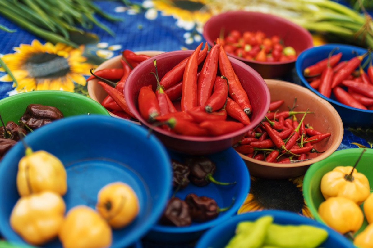 Une cuisine bahamienne avec des ingrédients locaux